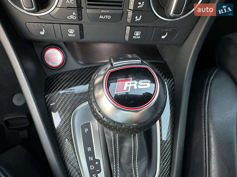 Внедорожник / Кроссовер Audi RS Q3 2016 в Луцке