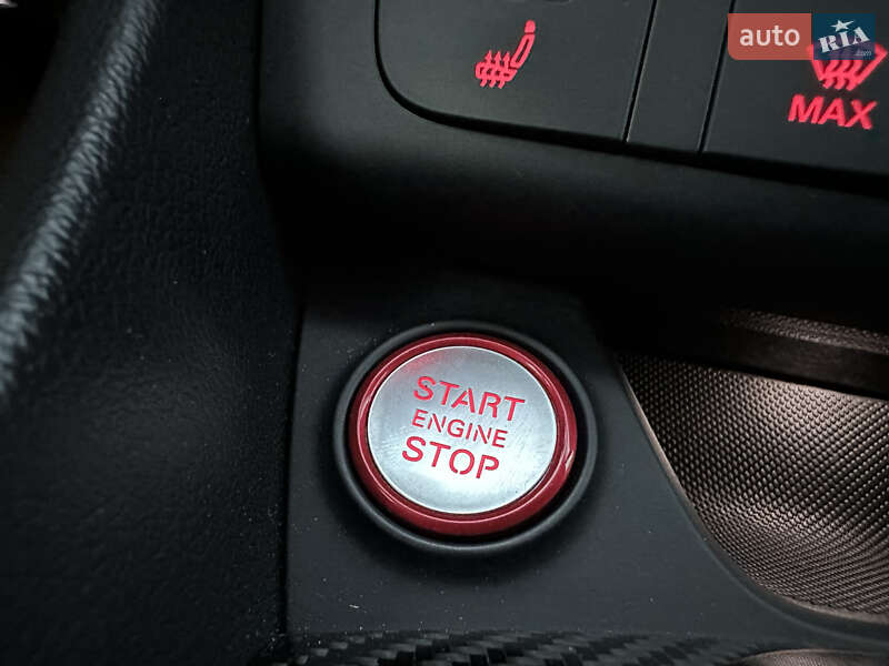 Внедорожник / Кроссовер Audi RS Q3 2016 в Луцке