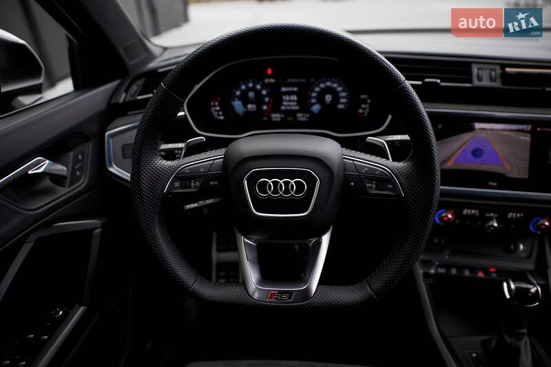 Позашляховик / Кросовер Audi RS Q3 2024 в Києві