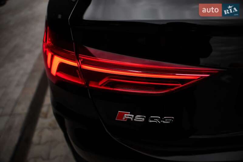 Позашляховик / Кросовер Audi RS Q3 2024 в Києві
