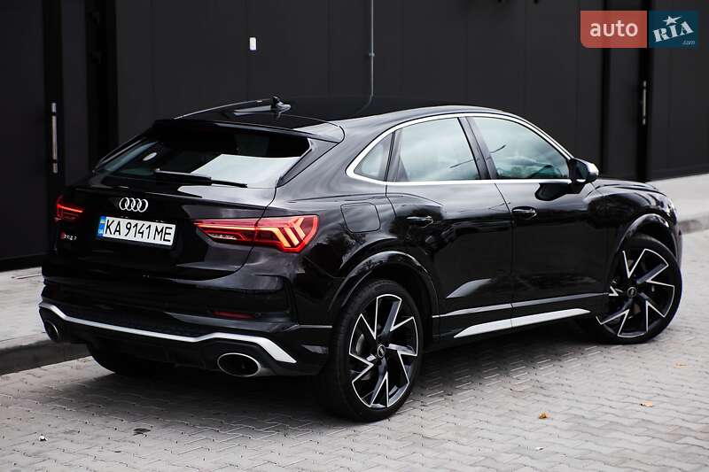 Позашляховик / Кросовер Audi RS Q3 2024 в Києві