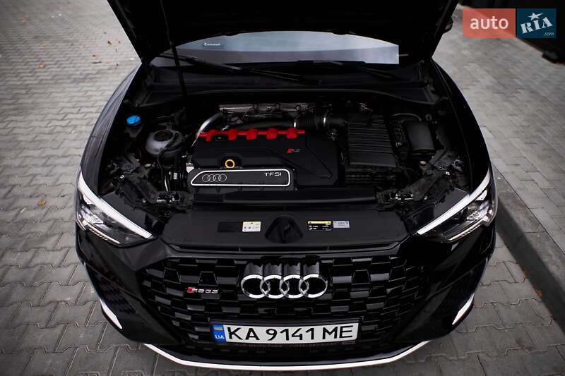 Позашляховик / Кросовер Audi RS Q3 2024 в Києві