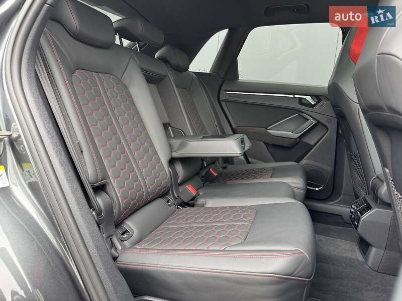 Внедорожник / Кроссовер Audi RS Q3 2021 в Луцке фото 26 Внедорожник / Кроссовер Audi RS Q3 2021 в Луцке