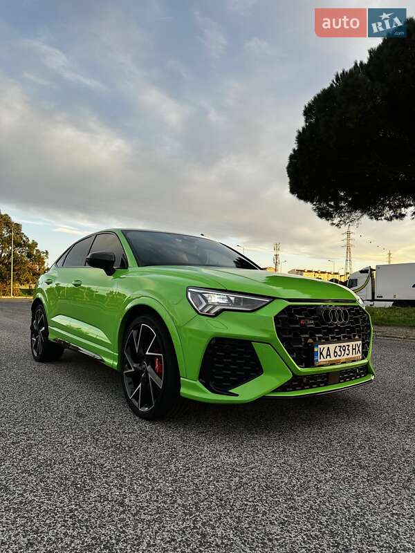 Внедорожник / Кроссовер Audi RS Q3 2021 в Киеве фото 12 Внедорожник / Кроссовер Audi RS Q3 2021 в Киеве