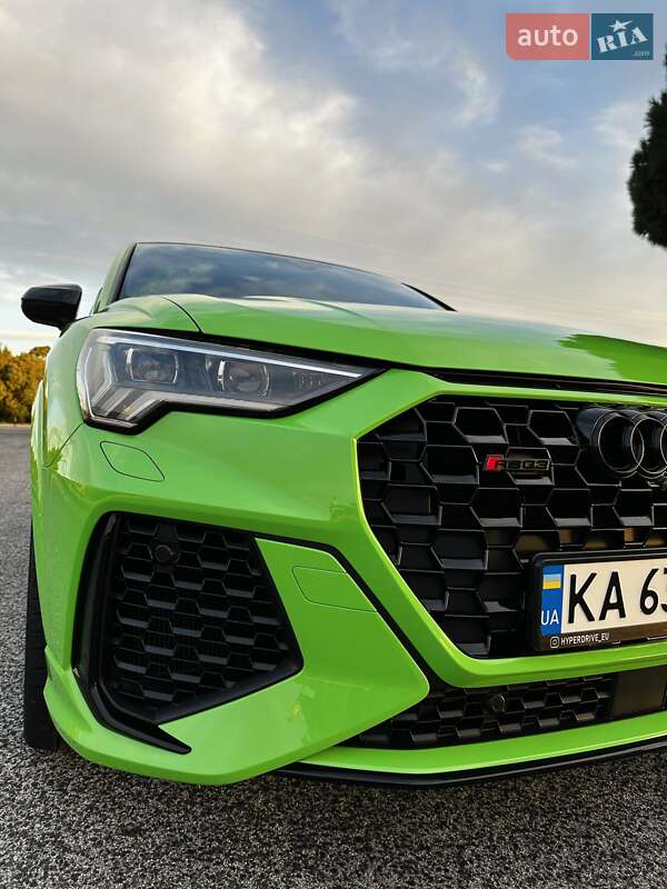 Внедорожник / Кроссовер Audi RS Q3 2021 в Киеве фото 38 Внедорожник / Кроссовер Audi RS Q3 2021 в Киеве