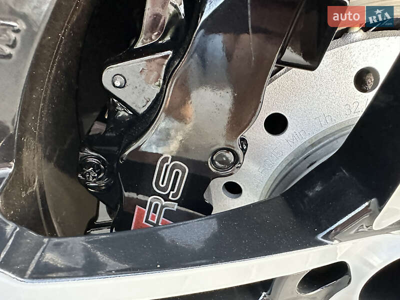 Внедорожник / Кроссовер Audi RS Q3 2016 в Луцке