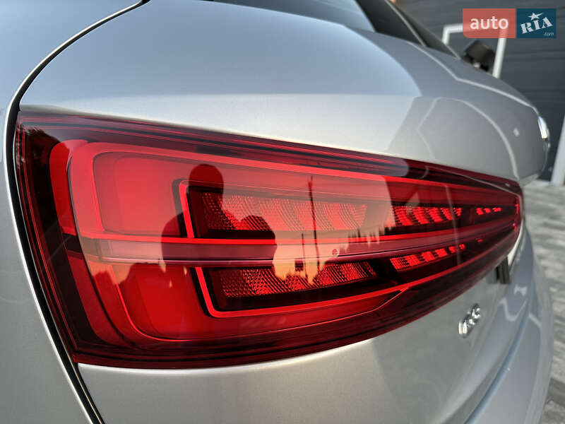 Внедорожник / Кроссовер Audi RS Q3 2016 в Луцке