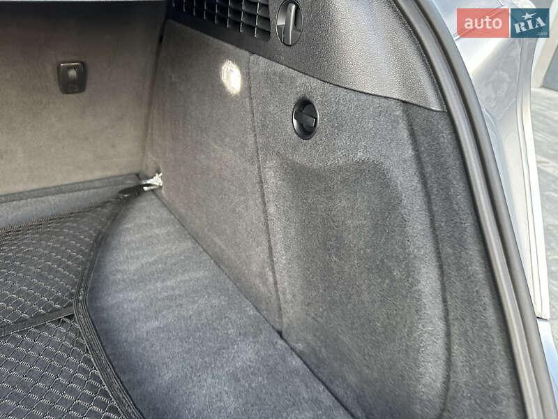 Внедорожник / Кроссовер Audi RS Q3 2016 в Луцке