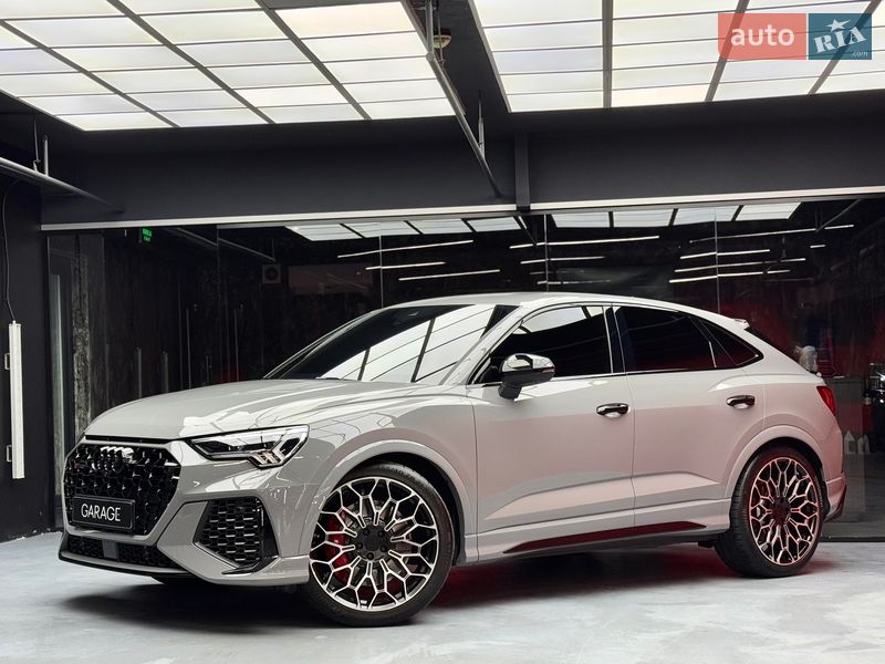 Внедорожник / Кроссовер Audi RS Q3 2023 в Киеве фото 15 Внедорожник / Кроссовер Audi RS Q3 2023 в Киеве