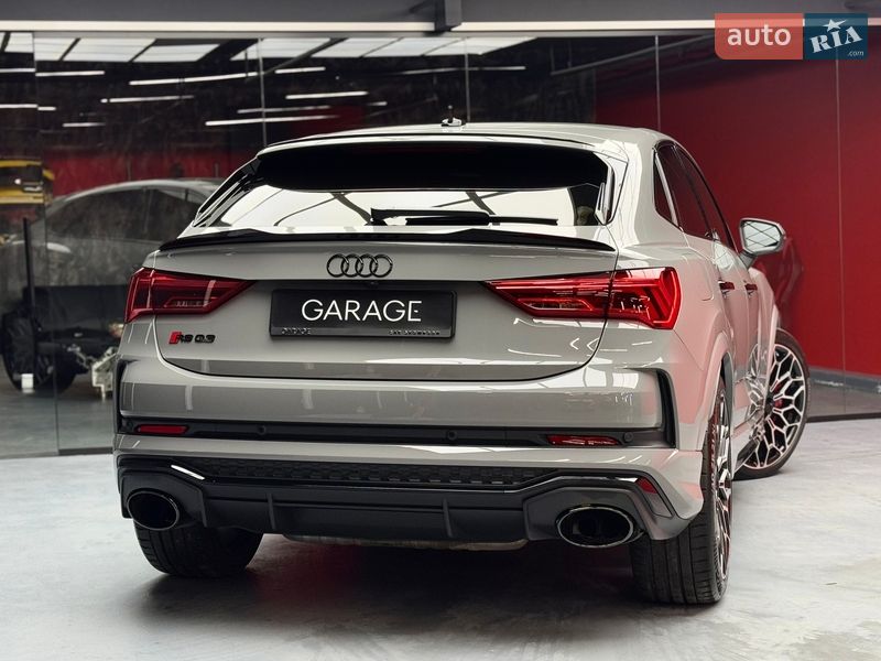 Внедорожник / Кроссовер Audi RS Q3 2023 в Киеве фото 21 Внедорожник / Кроссовер Audi RS Q3 2023 в Киеве