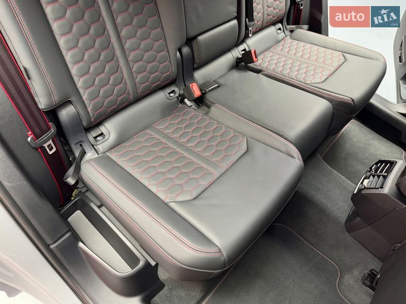 Внедорожник / Кроссовер Audi RS Q3 2023 в Киеве фото 57 Внедорожник / Кроссовер Audi RS Q3 2023 в Киеве