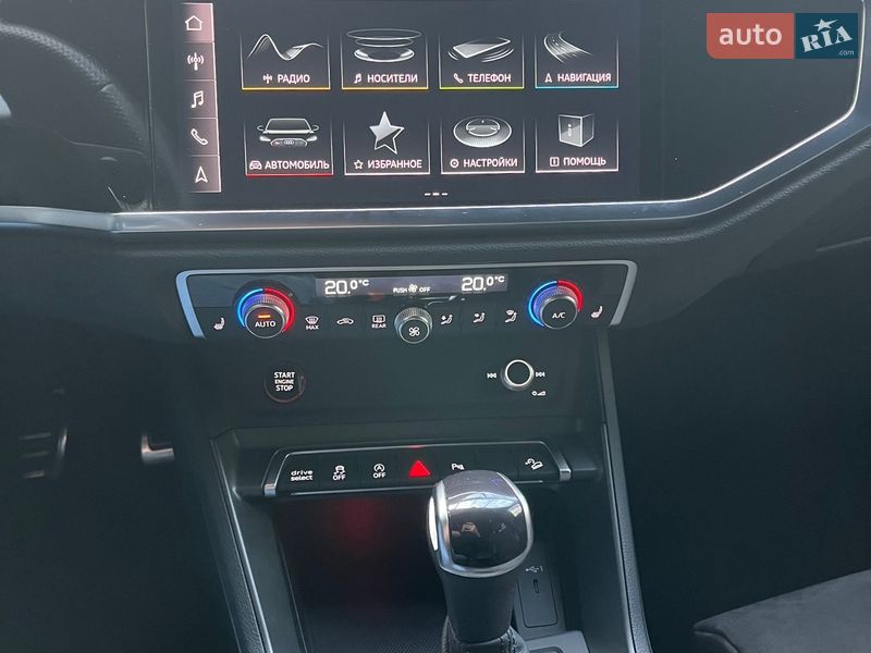 Позашляховик / Кросовер Audi RS Q3 2021 в Дніпрі фото 36 Позашляховик / Кросовер Audi RS Q3 2021 в Дніпрі