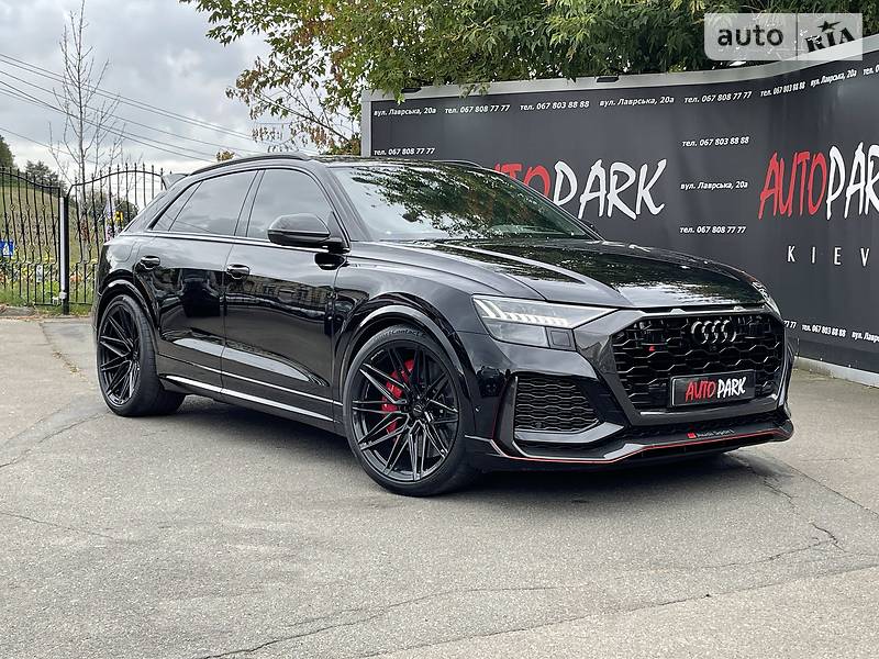 Внедорожник / Кроссовер Audi RS Q8 2020 в 