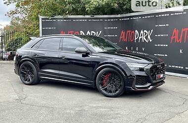 Внедорожник / Кроссовер Audi RS Q8 2020 в 