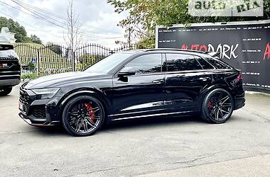 Внедорожник / Кроссовер Audi RS Q8 2020 в 