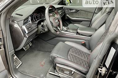 Внедорожник / Кроссовер Audi RS Q8 2020 в 