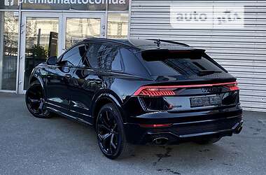 Внедорожник / Кроссовер Audi RS Q8 2021 в 