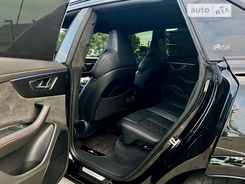 Внедорожник / Кроссовер Audi RS Q8 2021 в Виннице