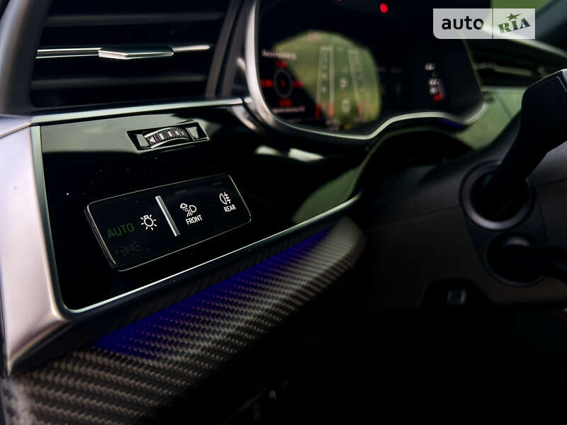 Внедорожник / Кроссовер Audi RS Q8 2021 в Виннице