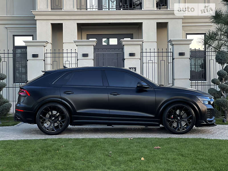 Внедорожник / Кроссовер Audi RS Q8 2021 в Одессе фото 26 Внедорожник / Кроссовер Audi RS Q8 2021 в Одессе