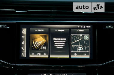 Внедорожник / Кроссовер Audi RS Q8 2021 в 