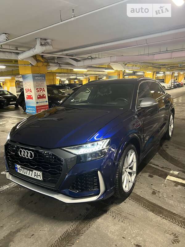 Audi RS Q8 2021