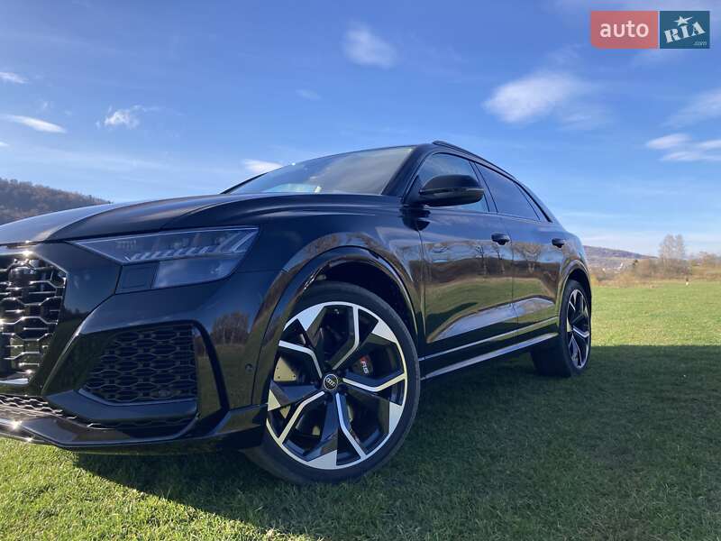 Позашляховик / Кросовер Audi RS Q8 2022 в Львові