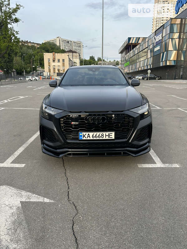 Позашляховик / Кросовер Audi RS Q8 2020 в Києві