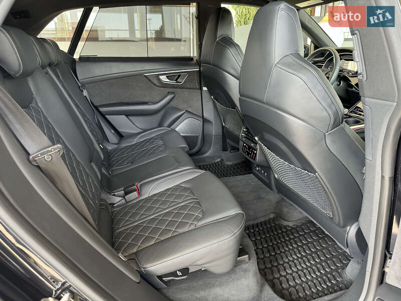 Позашляховик / Кросовер Audi RS Q8 2021 в Львові