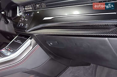Внедорожник / Кроссовер Audi RS Q8 2021 в 