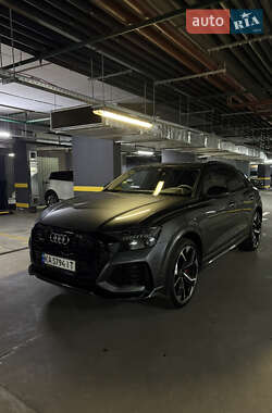Позашляховик / Кросовер Audi RS Q8 2020 в 