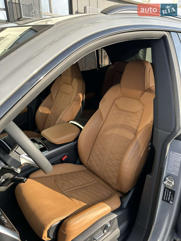 Позашляховик / Кросовер Audi RS Q8 2023 в Києві