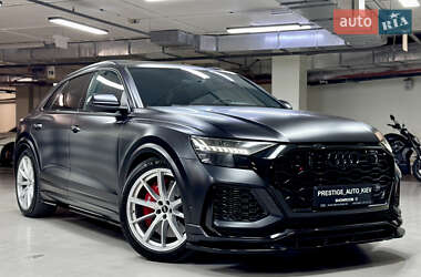 Внедорожник / Кроссовер Audi RS Q8 2020 в 