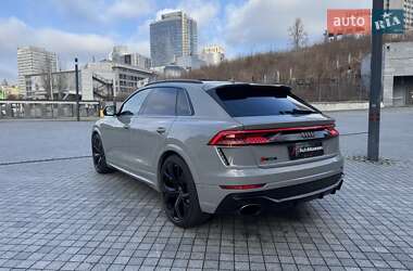 Позашляховик / Кросовер Audi RS Q8 2023 в 