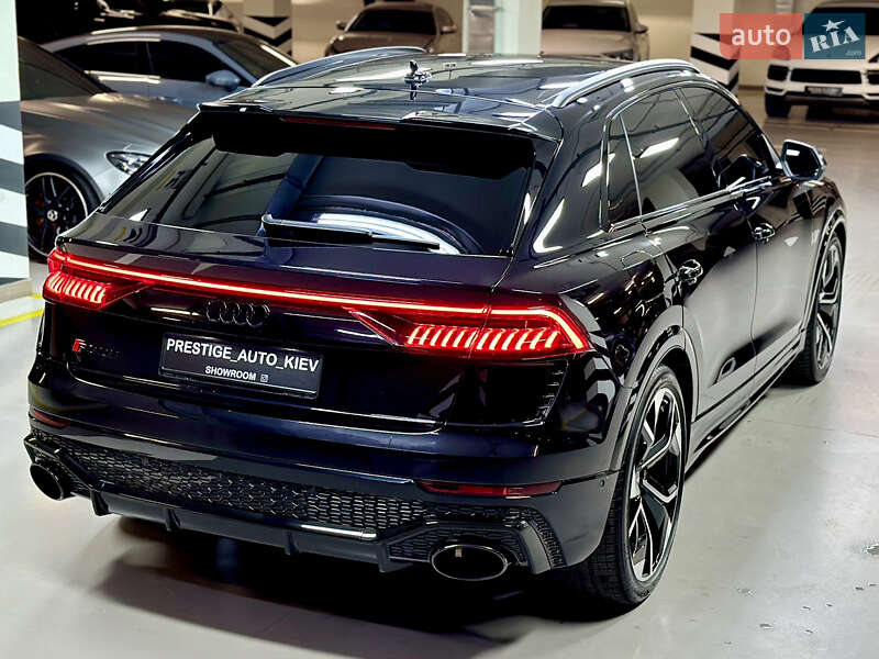Внедорожник / Кроссовер Audi RS Q8 2020 в Киеве