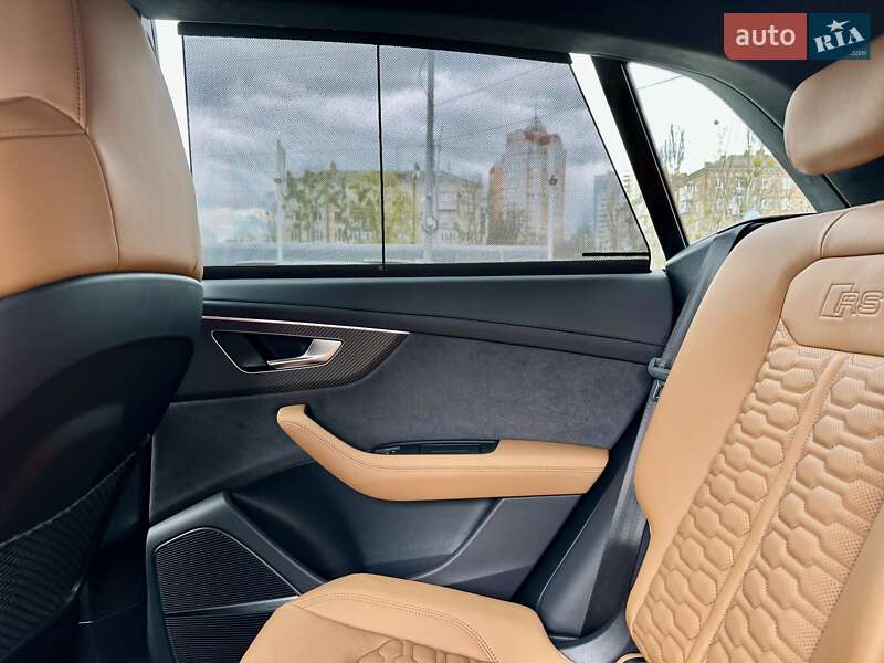 Позашляховик / Кросовер Audi RS Q8 2025 в Києві