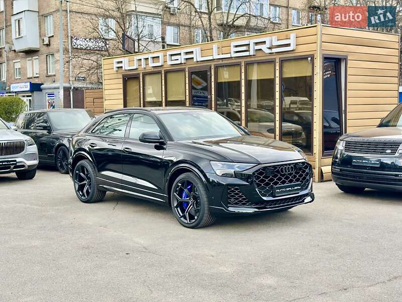 Audi RS Q8 2025