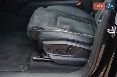 Внедорожник / Кроссовер Audi RS Q8 2023 в 