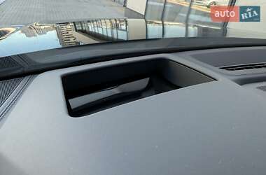 Внедорожник / Кроссовер Audi RS Q8 2025 в 