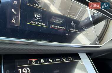 Внедорожник / Кроссовер Audi RS Q8 2025 в 