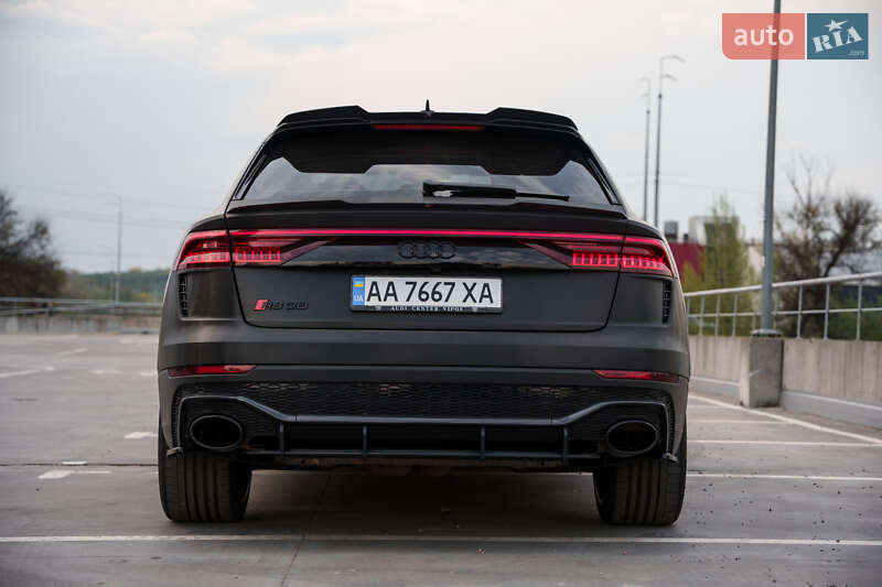 Позашляховик / Кросовер Audi RS Q8 2020 в Києві