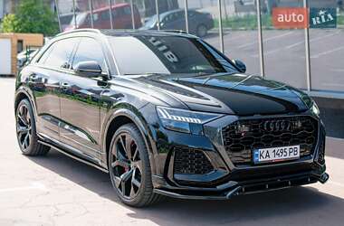 Внедорожник / Кроссовер Audi RS Q8 2023 в 