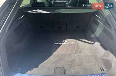 Позашляховик / Кросовер Audi RS Q8 2020 в 