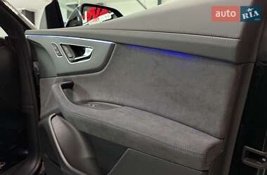 Позашляховик / Кросовер Audi RS Q8 2025 в 