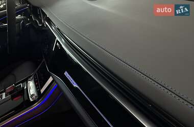 Позашляховик / Кросовер Audi RS Q8 2025 в 