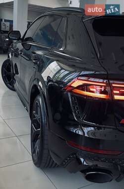 Внедорожник / Кроссовер Audi RS Q8 2024 в 
