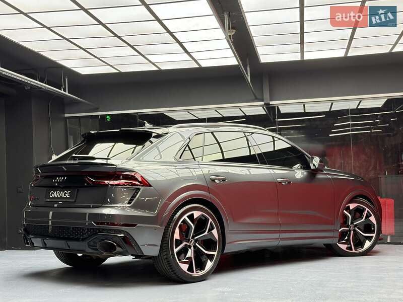 Внедорожник / Кроссовер Audi RS Q8 2021 в Киеве