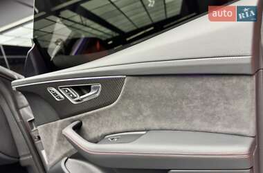 Позашляховик / Кросовер Audi RS Q8 2021 в 