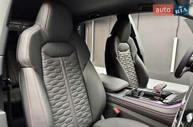 Внедорожник / Кроссовер Audi RS Q8 2024 в 