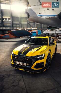 Позашляховик / Кросовер Audi RS Q8 2020 в 